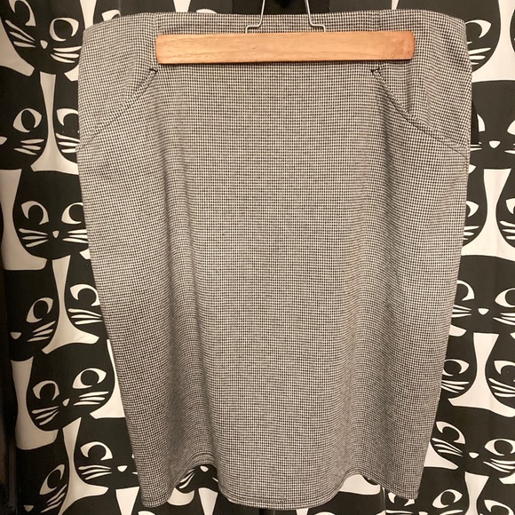 Pleated Houndstooth Stretch Mini Skirt w Pockets - Picture 1 of 4